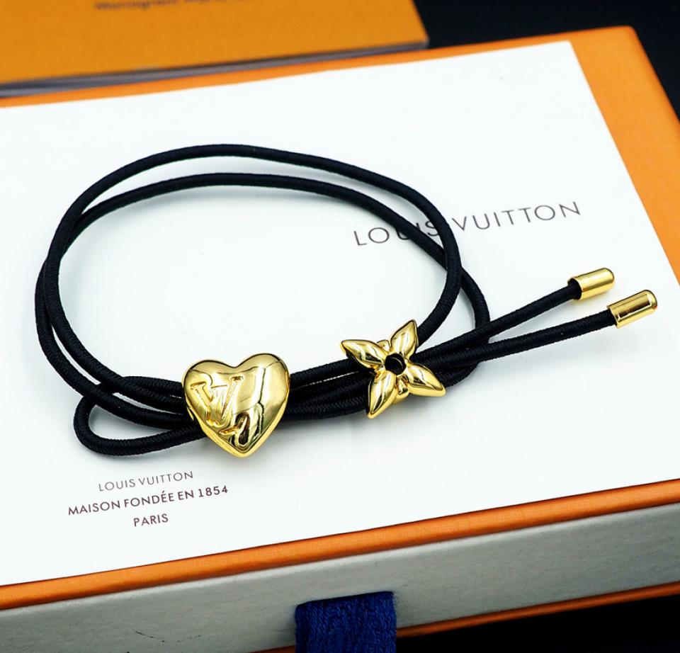 replica,repliche,fake,1:1,earrings,bracelet,ring,jewelry Bracciale LV Valentine’s Day Bloom (8NY74) replica,repliche,fake,1:1,earrings,bracelet,ring,jewelry Bracciale LV Valentine’s Day Bloom (8NY74)