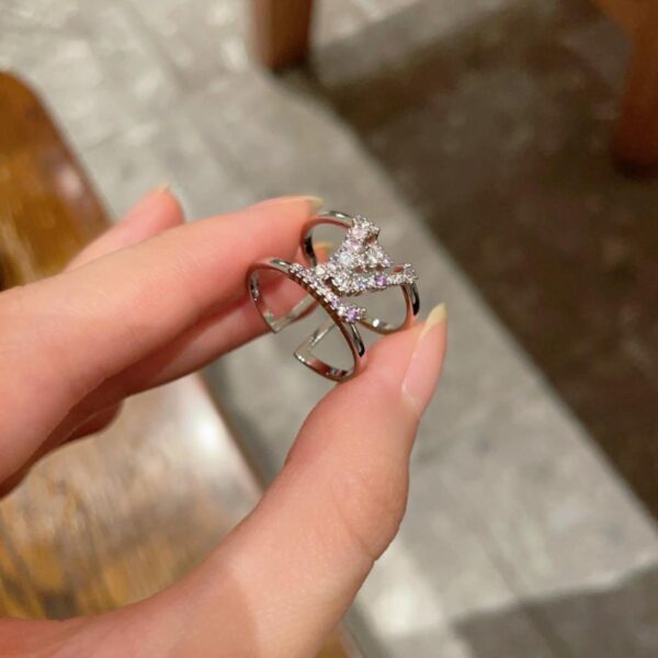 replica,repliche,fake,1:1,earrings,bracelet,ring,jewelry Nuovo anello della serie LOGO cavo di Louis Vuitton (Q71NN)