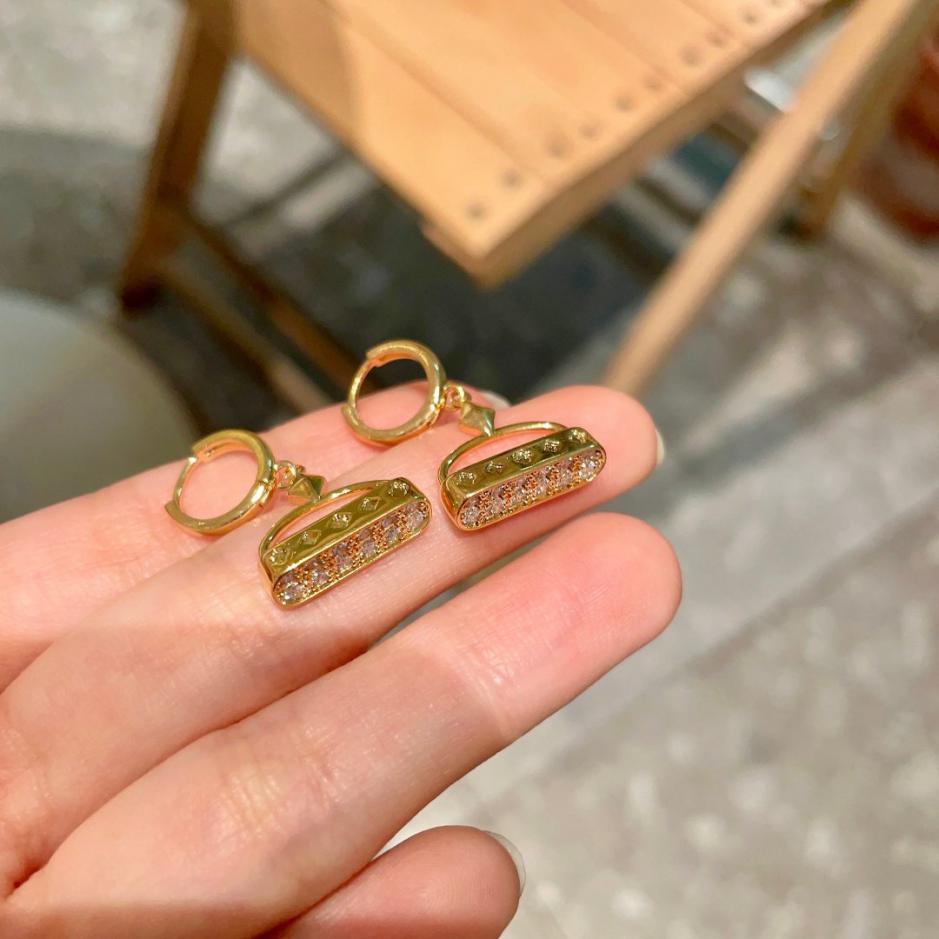 replica,repliche,fake,1:1,earrings,bracelet,ring,jewelry Orecchini LV originali in ottone e argento sterling 925 (ORJTN) replica,repliche,fake,1:1,earrings,bracelet,ring,jewelry Orecchini LV originali in ottone e argento sterling 925 (ORJTN)