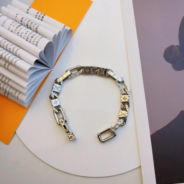 replica,repliche,fake,1:1,earrings,bracelet,ring,jewelry Bracciale a catena LV Damier (OT1OH)