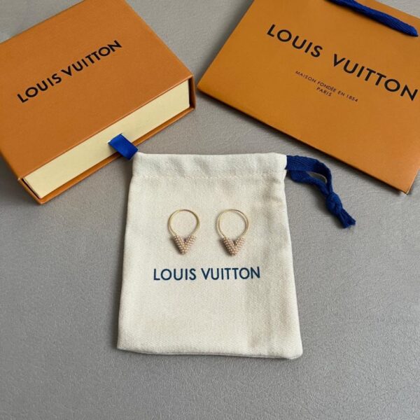 replica,repliche,fake,1:1,earrings,bracelet,ring,jewelry Orecchini di perle LV (NOGWY)