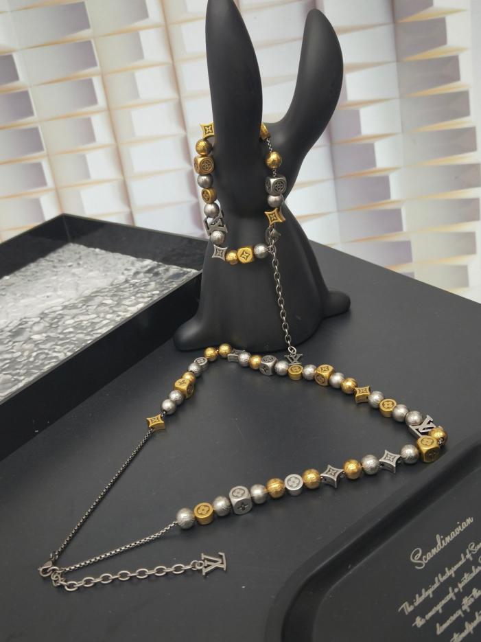 replica,repliche,fake,1:1,earrings,bracelet,ring,jewelry Collana DAMIER PARTY Nuovo modello M02234(69ZL2) replica,repliche,fake,1:1,earrings,bracelet,ring,jewelry Collana DAMIER PARTY Nuovo modello M02234(69ZL2)