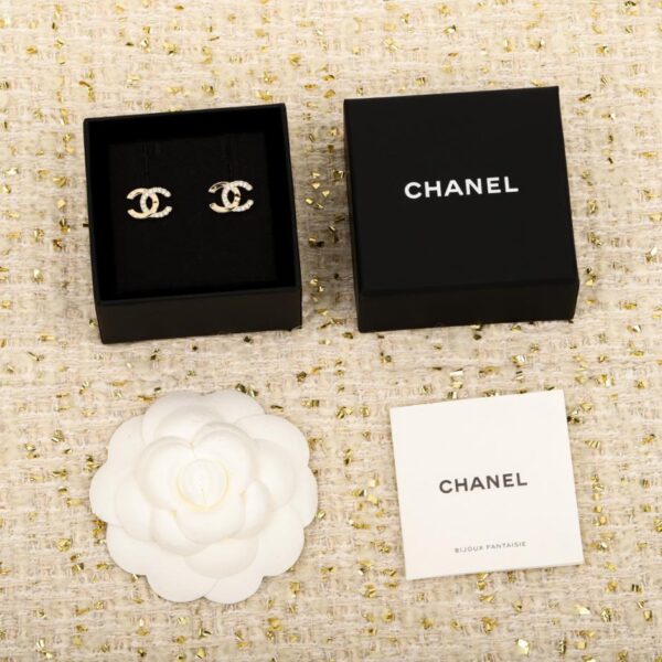 Orecchini Chanel Half Gold Half Diamond Double C (TCRWV)