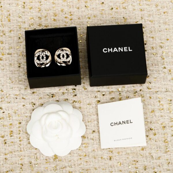Orecchini quadrati cavi Chanel (48B6W)