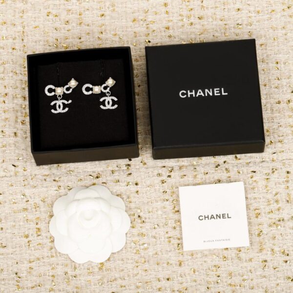 Orecchini di perle con strass Chanel COCO (BG321)