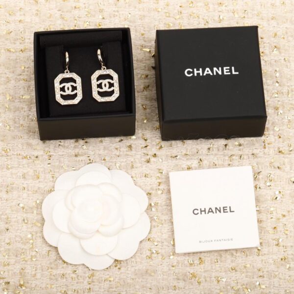 Orecchini Chanel a 8 montature (RO946)