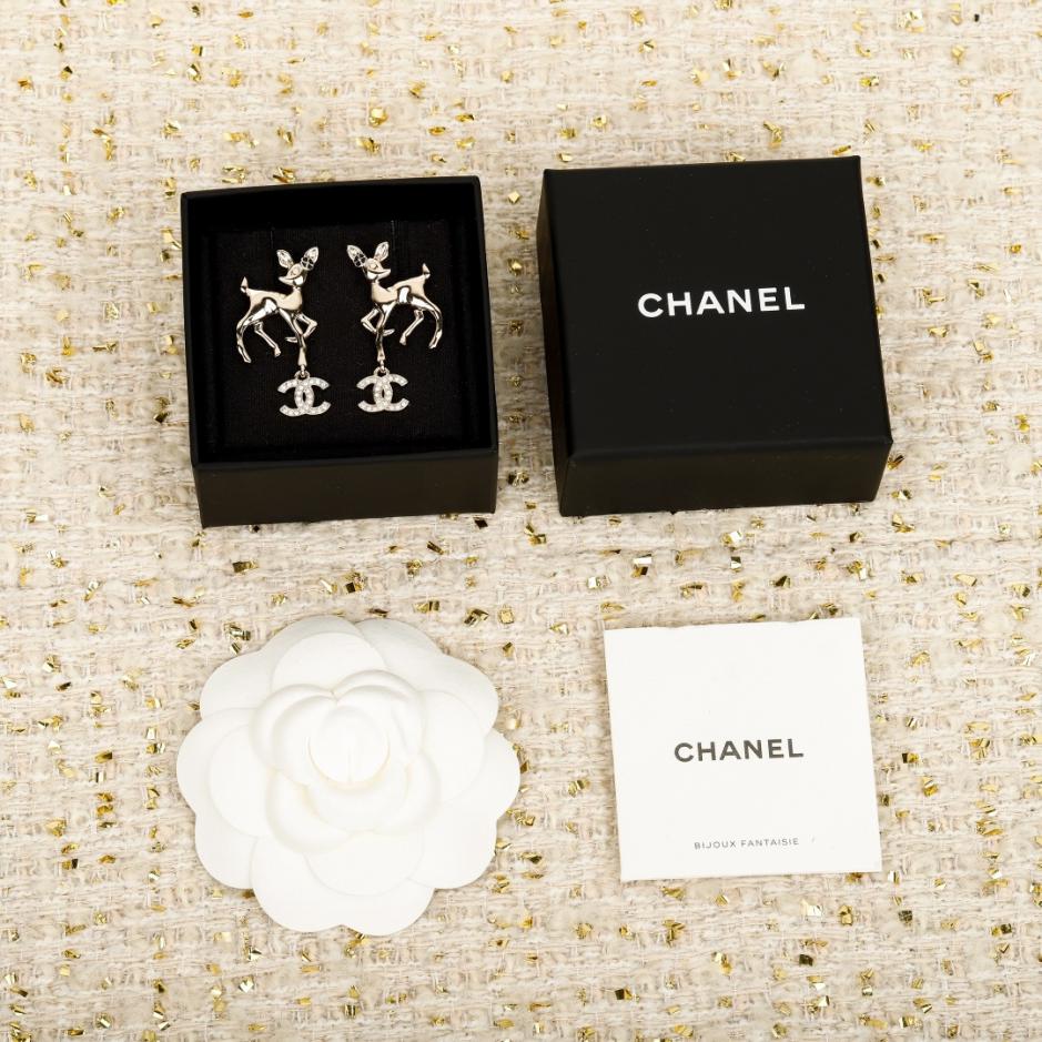 replica,repliche,fake,1:1,earrings,bracelet,ring,jewelry Orecchini Chanel a forma di cervo (2MCSJ) replica,repliche,fake,1:1,earrings,bracelet,ring,jewelry Orecchini Chanel a forma di cervo (2MCSJ)