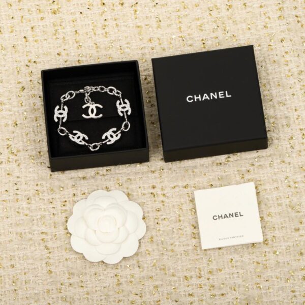 Bracciale Chanel con doppia C e diamanti (59MES)