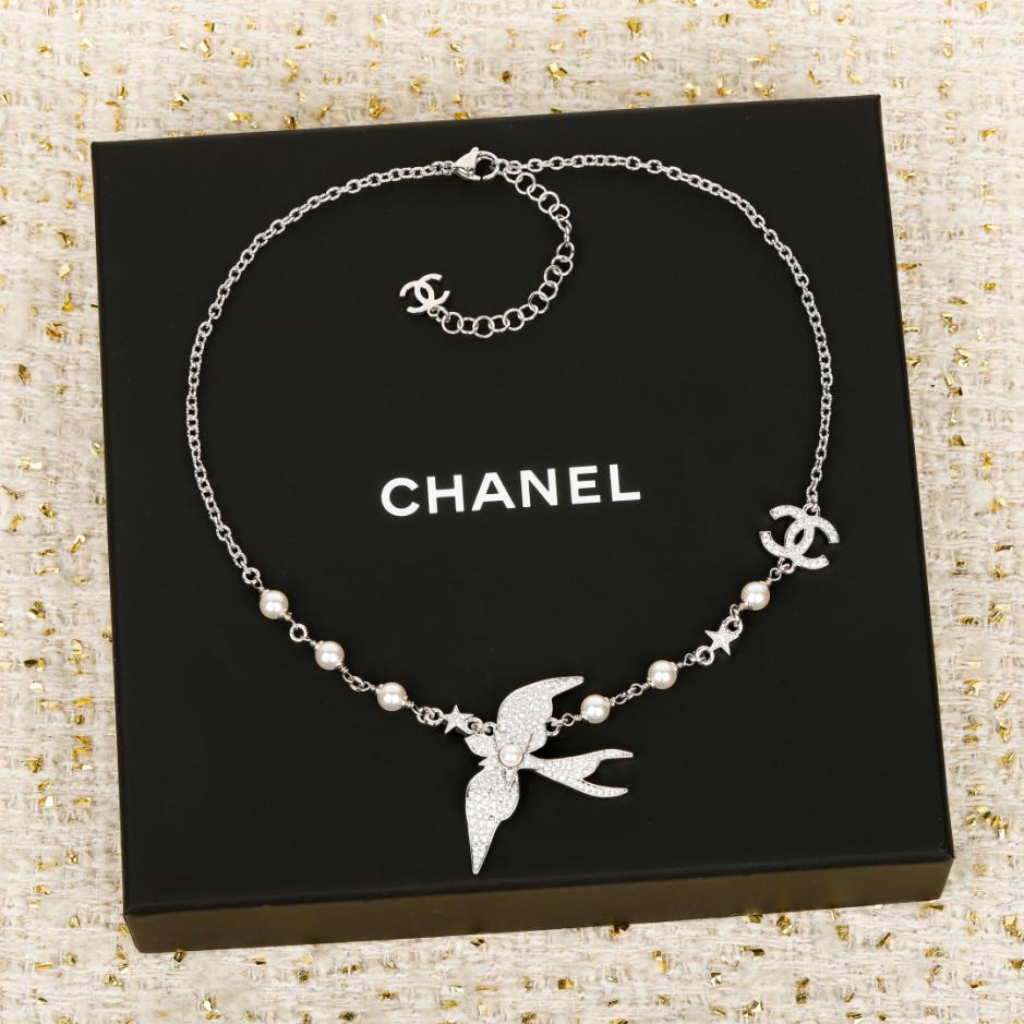 replica,repliche,fake,1:1,earrings,bracelet,ring,jewelry Collana Chanel con perle e diamanti (C29AD) replica,repliche,fake,1:1,earrings,bracelet,ring,jewelry Collana Chanel con perle e diamanti (C29AD)