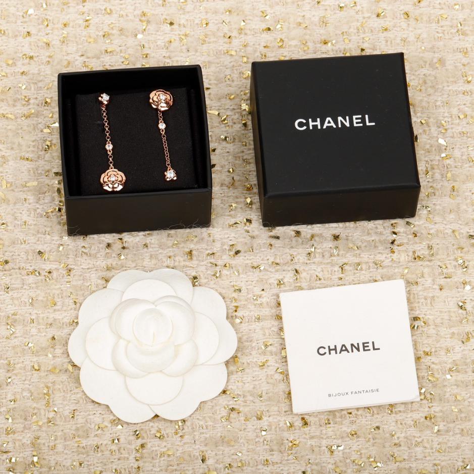 replica,repliche,fake,1:1,earrings,bracelet,ring,jewelry Orecchini Chanel Camellia (OM63Y) replica,repliche,fake,1:1,earrings,bracelet,ring,jewelry Orecchini Chanel Camellia (OM63Y)
