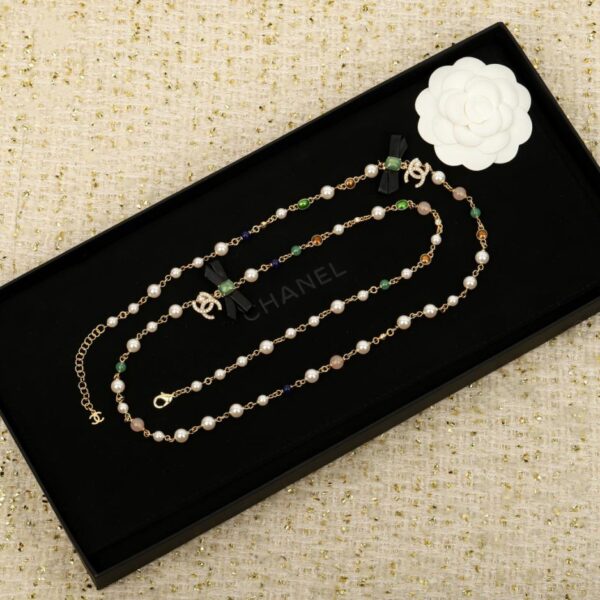 replica,repliche,fake,1:1,earrings,bracelet,ring,jewelry Collana con fiocco in pelle e perle Chanel (YZ718)