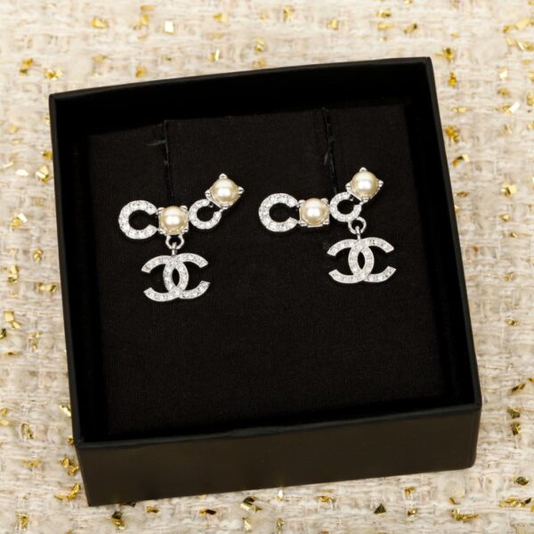 Orecchini di perle con strass Chanel COCO (1BDKT)