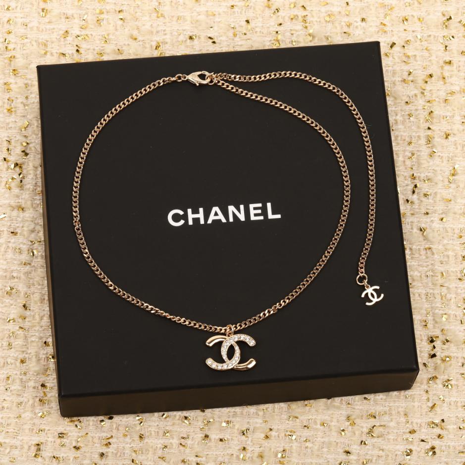replica,repliche,fake,1:1,earrings,bracelet,ring,jewelry Collana Chanel 24P doppia C (72D3M) replica,repliche,fake,1:1,earrings,bracelet,ring,jewelry Collana Chanel 24P doppia C (72D3M)