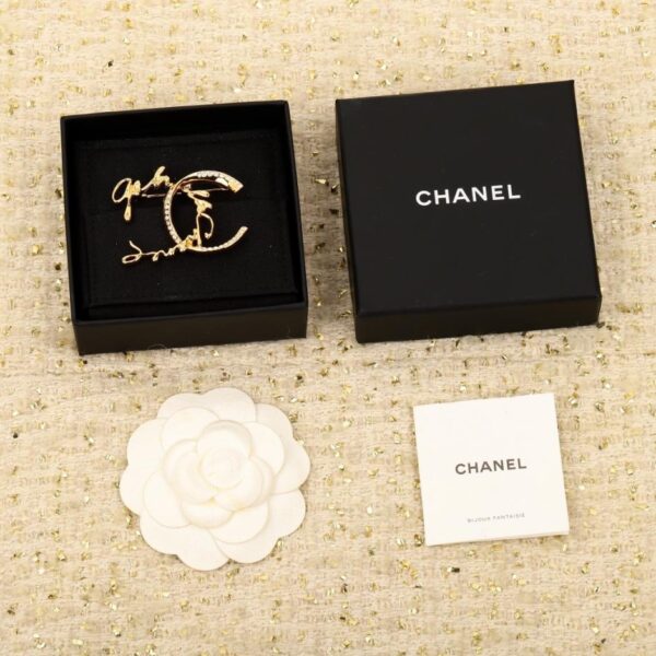 replica,repliche,fake,1:1,earrings,bracelet,ring,jewelry Spilla Chanel 24s doppia C (4IIHK)