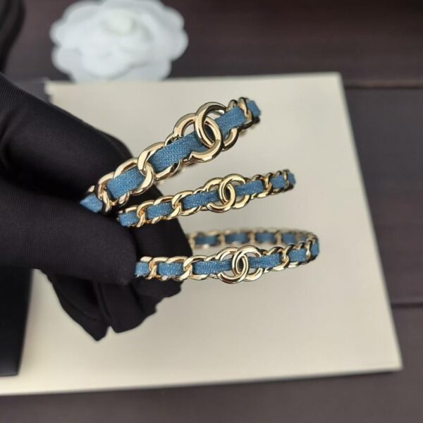 L'ultimo set di bracciali blu Chanel composto da 3 pezzi (FNLMC)