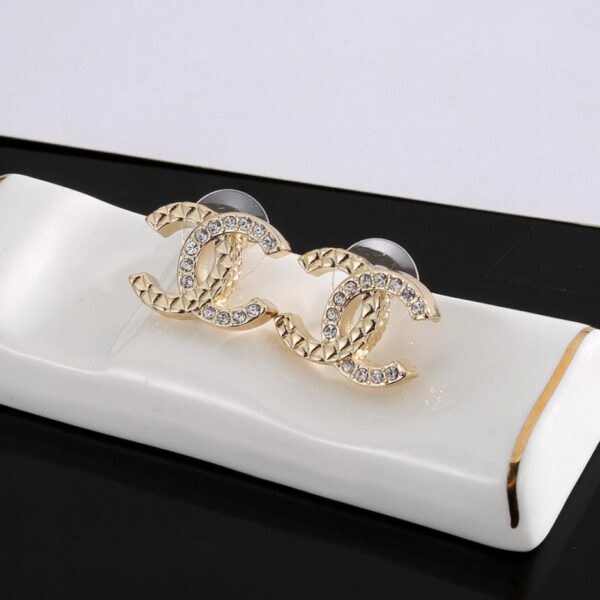 Orecchini classici Chanel (NXCYO)