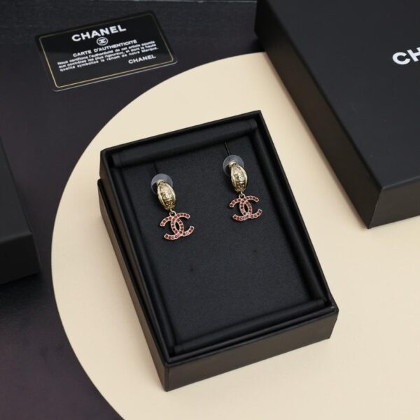 Orecchini Chanel 25A con strass rosso-marroni (SMUWV)