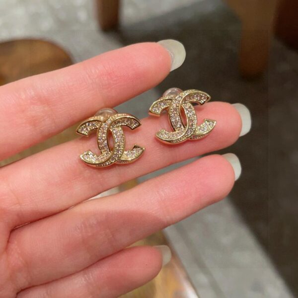 Orecchini vintage Chanel con doppia C, replica originale del logo (BD133)