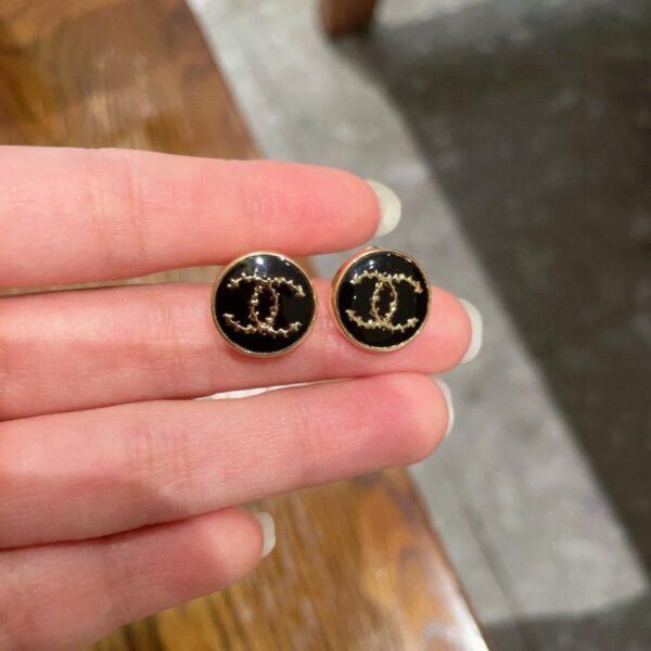 replica,repliche,fake,1:1,earrings,bracelet,ring,jewelry Orecchini Chanel Doppia C di seconda mano (C6Q4A)