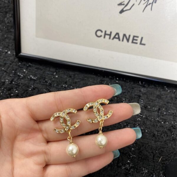 Orecchini Chanel (7RP57)