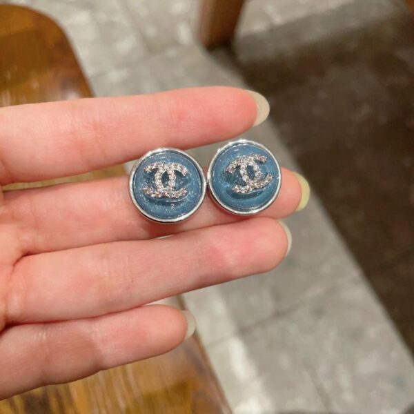 Orecchini vintage Chanel con doppia C, replica originale del logo (I1PHB)