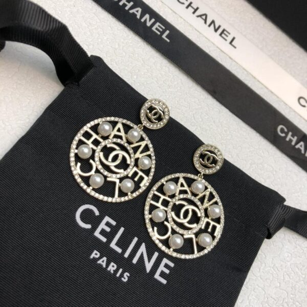 Orecchini Chanel, ottone originale, logo classico (XDQXT)