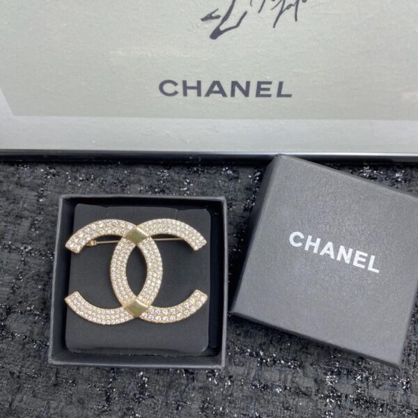 replica,repliche,fake,1:1,earrings,bracelet,ring,jewelry Spilla Chanel (HU5JF)