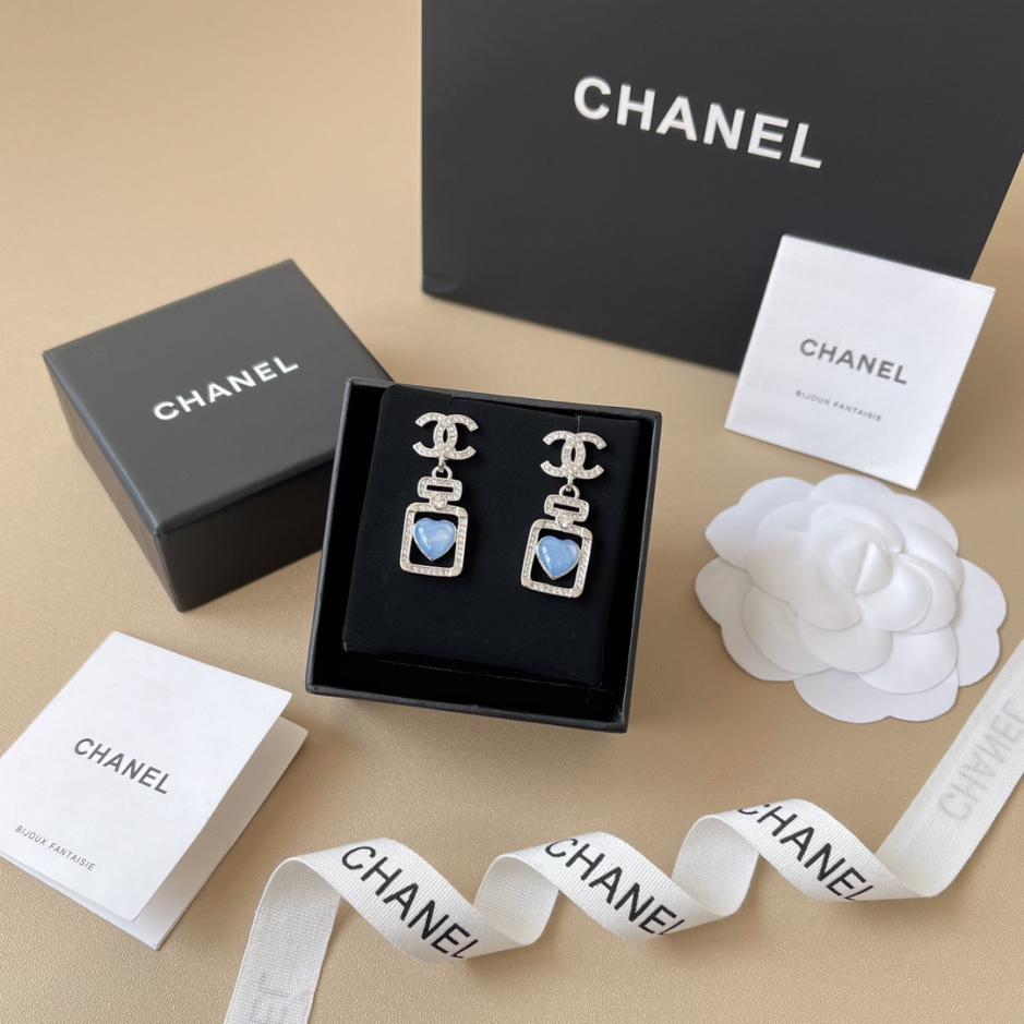 replica,repliche,fake,1:1,earrings,bracelet,ring,jewelry Orecchini a forma di bottiglia di profumo Chanel da 25 penny (NVNNL) replica,repliche,fake,1:1,earrings,bracelet,ring,jewelry Orecchini a forma di bottiglia di profumo Chanel da 25 penny (NVNNL)