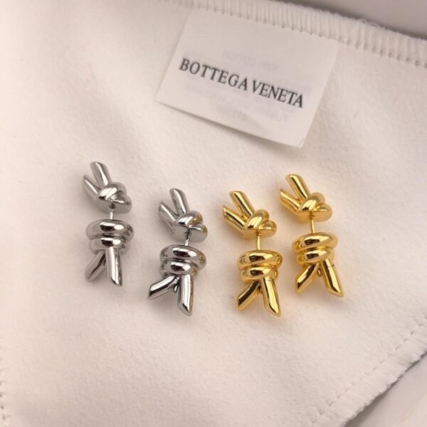 replica,repliche,fake,1:1,earrings,bracelet,ring,jewelry Nuovi orecchini BOTTEGA VENENTA (C9IWR)