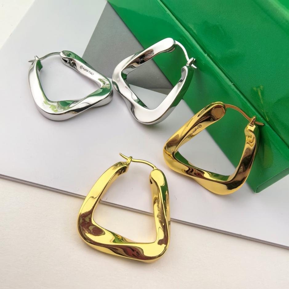 replica,repliche,fake,1:1,earrings,bracelet,ring,jewelry BOTTEGA VENENTA Nuovi orecchini triangolari (FTUI1)
