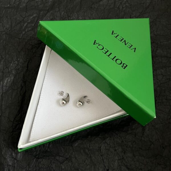 replica,repliche,fake,1:1,earrings,bracelet,ring,jewelry Orecchini Bottega Veneta (WT83F)