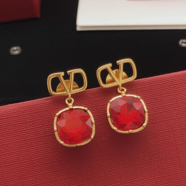 replica,repliche,fake,1:1,earrings,bracelet,ring,jewelry Orecchini con logo Valentino e strass (6H18E)