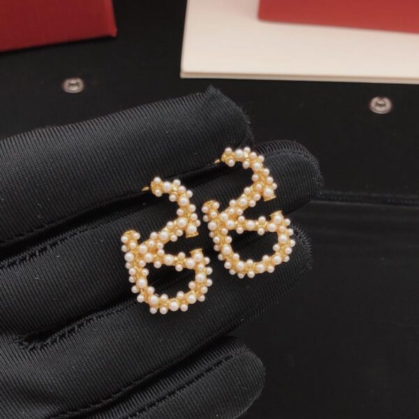 replica,repliche,fake,1:1,earrings,bracelet,ring,jewelry Orecchini Valentino con perline di riso e diamanti, modello ultimo, in ottone ZP, piccoli (9WE87)