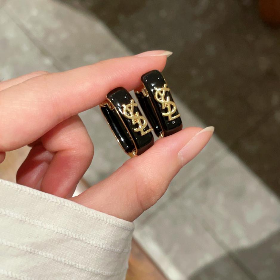 replica,repliche,fake,1:1,earrings,bracelet,ring,jewelry Nuovi orecchini YSL in argento 925 con ago (4WBFB) replica,repliche,fake,1:1,earrings,bracelet,ring,jewelry Nuovi orecchini YSL in argento 925 con ago (4WBFB)