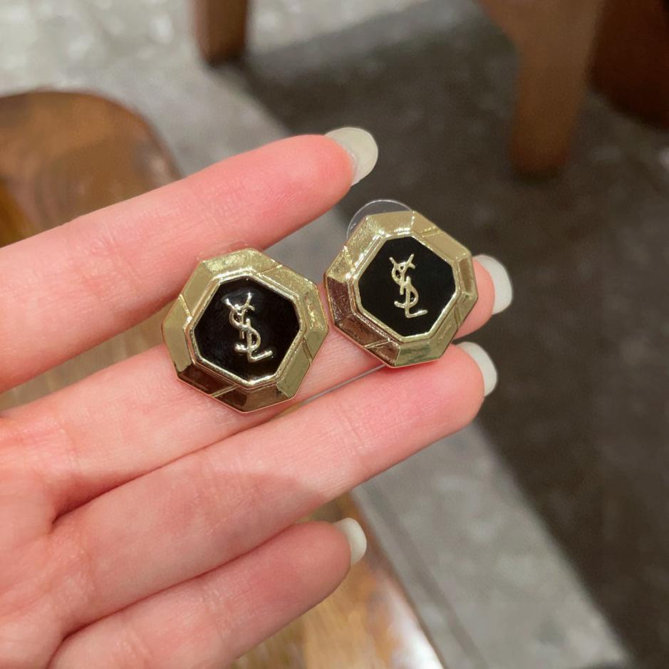 replica,repliche,fake,1:1,earrings,bracelet,ring,jewelry Nuovi orecchini YSL in argento 925 a forma di ago (GJXH4) replica,repliche,fake,1:1,earrings,bracelet,ring,jewelry Nuovi orecchini YSL in argento 925 a forma di ago (GJXH4)