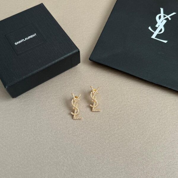 Orecchini Yves Saint Laurent (WHOQQ)
