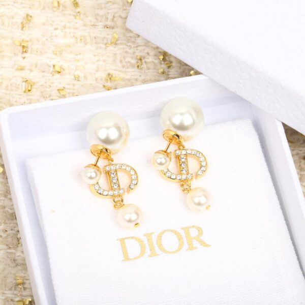 Orecchini Dior CD con perle grandi e piccole (OFIAK)