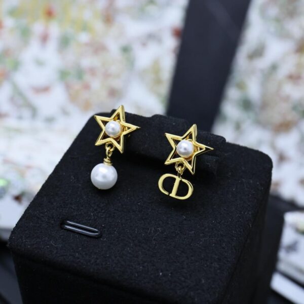 replica,repliche,fake,1:1,earrings,bracelet,ring,jewelry Nuovi orecchini a stella asimmetrici Dior (P4GV5)