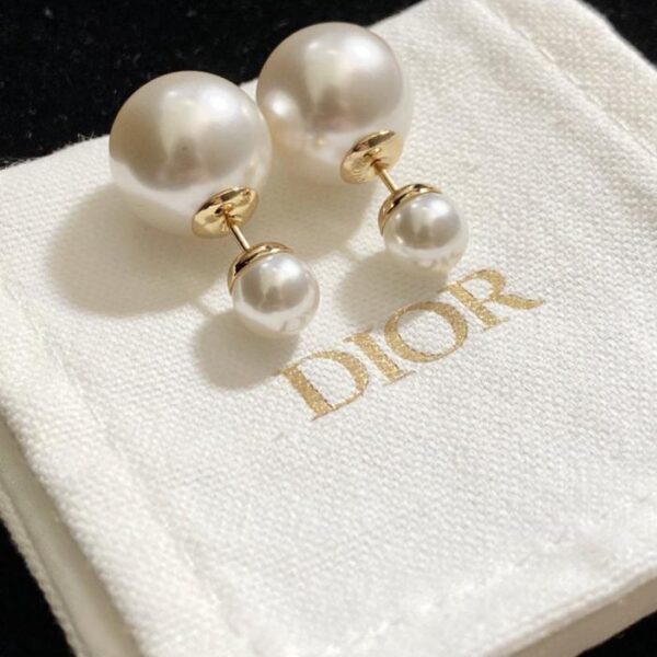 replica,repliche,fake,1:1,earrings,bracelet,ring,jewelry Orecchini Dior CD con diamanti e perle (JJN0H)