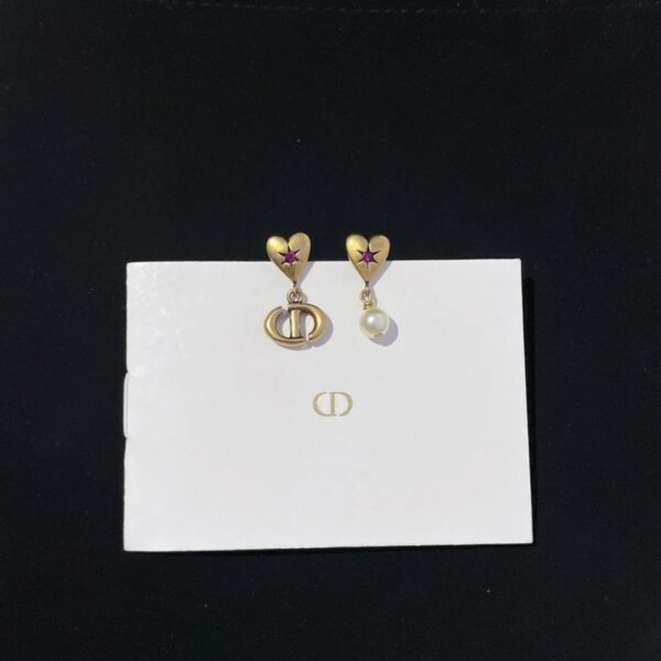 Orecchini Dior Vintage con perline pendenti a forma di cuore (3VTPH)