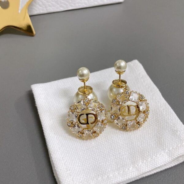 Orecchini Dior con doppia perlina a cerchio quadrato e diamanti (X0W0J)