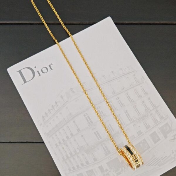 L'ultima collana a cerchio nero di Dior, in ottone ZP (S67LA)