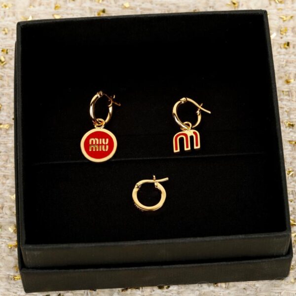 replica,repliche,fake,1:1,earrings,bracelet,ring,jewelry Orecchini Miu Miu (UYY1M)