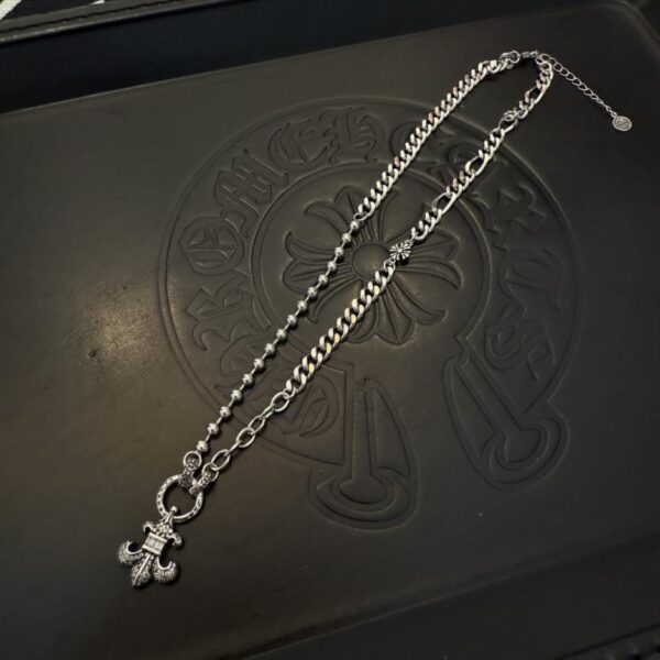 replica,repliche,fake,1:1,earrings,bracelet,ring,jewelry Nuova collana Scout Flower con diamanti multi-elemento Chrome Hearts di alta qualità (R1KZV)