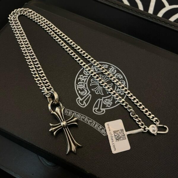 replica,repliche,fake,1:1,earrings,bracelet,ring,jewelry Nuovo ciondolo a croce multi-collana vintage classico Chrome Hearts di qualità da banco (WZF1M)