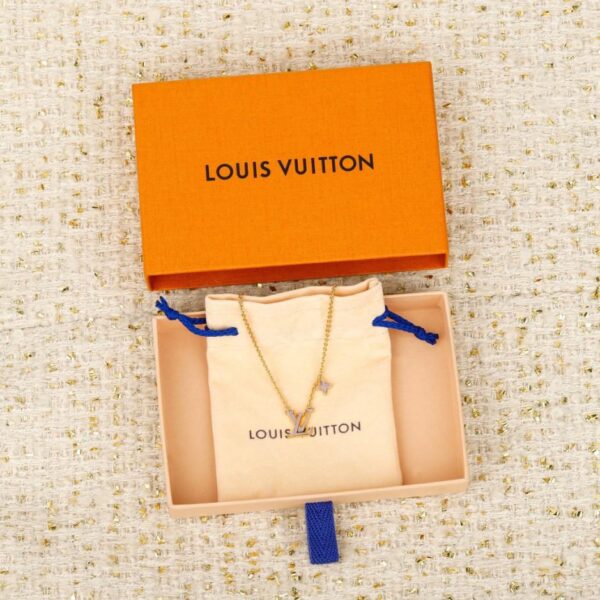 replica,repliche,fake,1:1,earrings,bracelet,ring,jewelry Collana Louis Vuitton Rose Red Set (HTEXF)