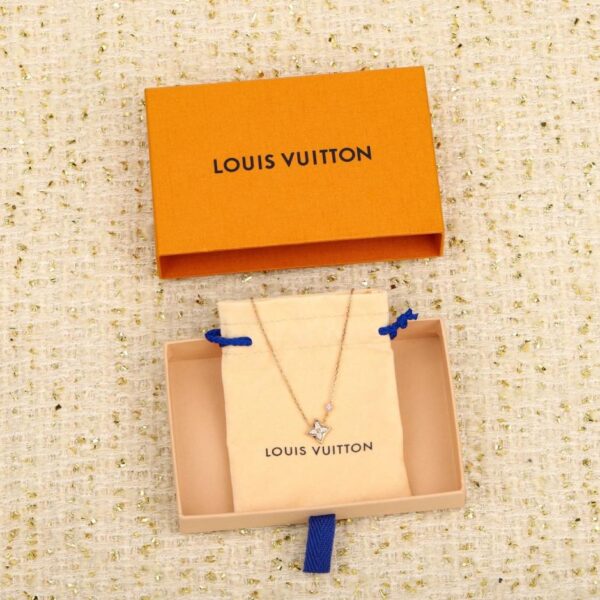 replica,repliche,fake,1:1,earrings,bracelet,ring,jewelry Collana Louis Vuitton Color Blossom BB Star (300S2)