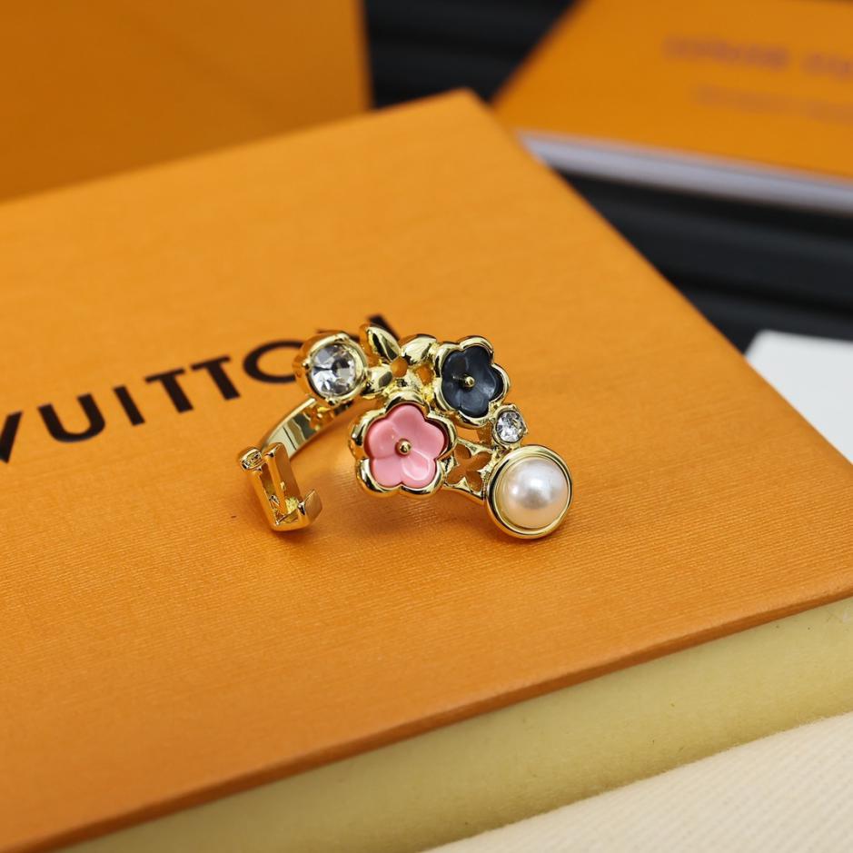 replica,repliche,fake,1:1,earrings,bracelet,ring,jewelry Anello a forma di fiore Louis Vuitton (2XXBW) replica,repliche,fake,1:1,earrings,bracelet,ring,jewelry Anello a forma di fiore Louis Vuitton (2XXBW)