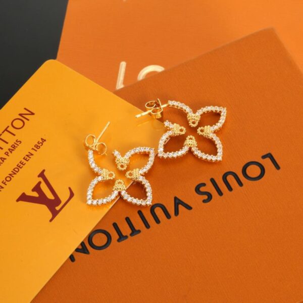 replica,repliche,fake,1:1,earrings,bracelet,ring,jewelry Orecchini LV in oro a quadrifoglio (8EAHQ)