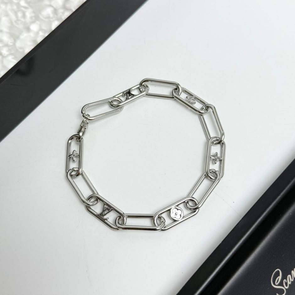 replica,repliche,fake,1:1,earrings,bracelet,ring,jewelry BRACCIALE CON MONOGRAMMA ELEGANTE (UUHME) replica,repliche,fake,1:1,earrings,bracelet,ring,jewelry BRACCIALE CON MONOGRAMMA ELEGANTE (UUHME)